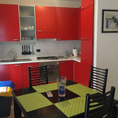 Via Acquedotto N. 66, Condominio "Le Piramidi" Olbia Luaran gambar