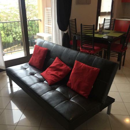 Via Acquedotto N. 66, Condominio "Le Piramidi" Olbia Luaran gambar